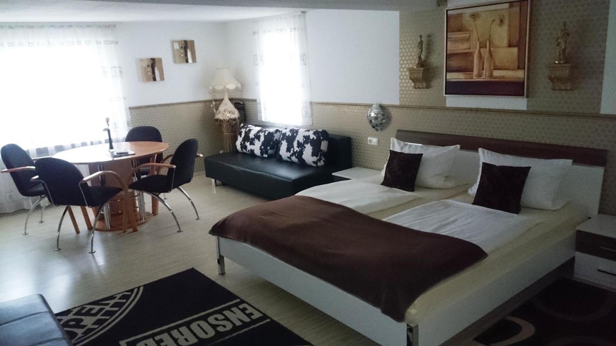 T&K Appartements باد هومبرغ فور دير هوه المظهر الخارجي الصورة